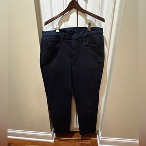 Like new Levi’s Men’s Button fly 501 jeans in Black